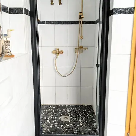 Entspanntes Wohnen In Ostseenaehe 2 아파트 라테카우